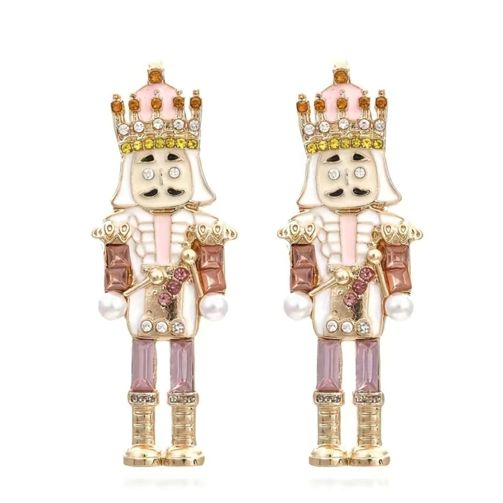 NWT Beautiful Nutcracker Christmas Earrings